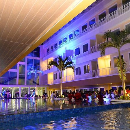 Sylvia Hotel Premier Kupang Kupang  Kültér fotó