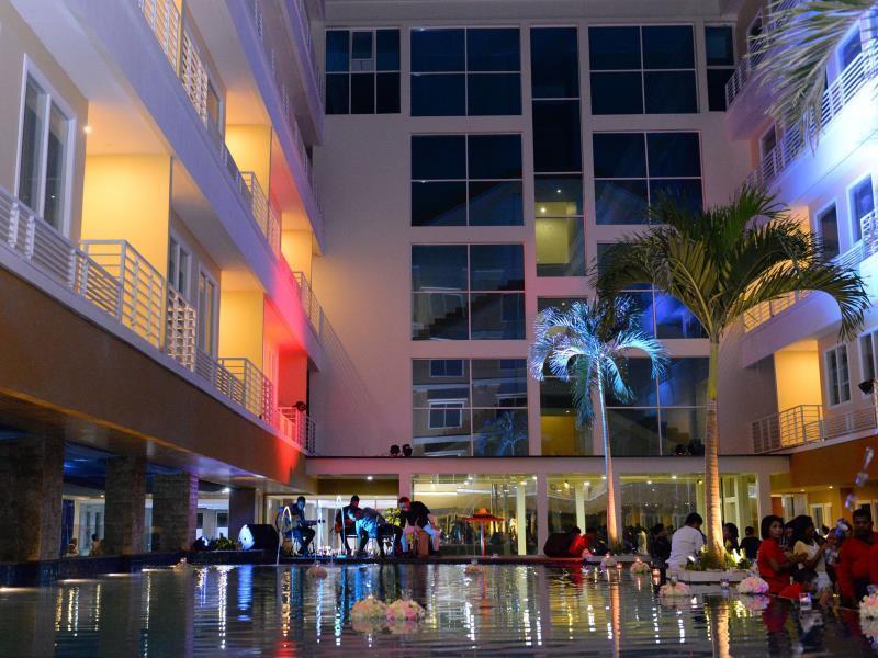 Sylvia Hotel Premier Kupang Kupang  Kültér fotó